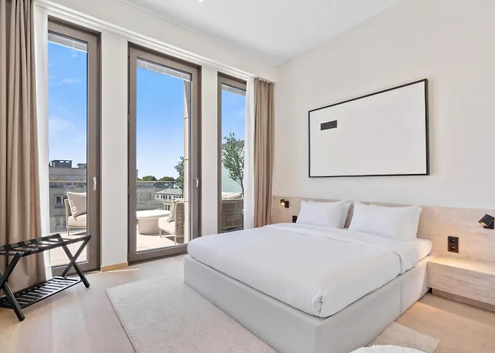 Voya Zenit Royal - Luxury Rooftop Views & Concierge Appartamento Lussemburgo