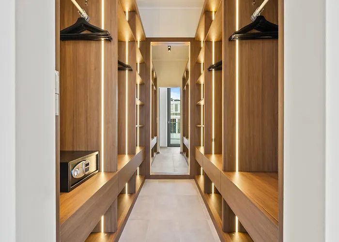 Voya Zenit Royal - Luxury Rooftop Views & Concierge *