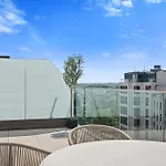 Voya Zenit Royal - Luxury Rooftop Views & Concierge Apartament *