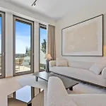 Voya Zenit Royal - Luxury Rooftop Views & Concierge