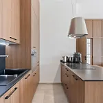 Voya Zenit Royal - Luxury Rooftop Views & Concierge Apartament