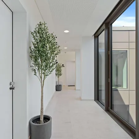Voya Zenit Royal - Luxury Rooftop Views & Concierge *