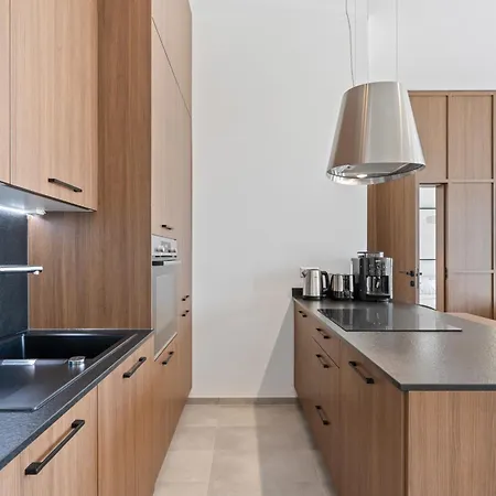 Apartment Voya Zenit Royal - Luxury Rooftop Views & Concierge Luxembourg