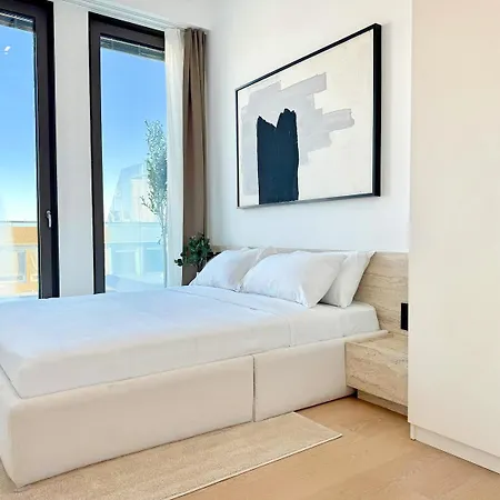 Voya Zenit Royal - Luxury Rooftop Views & Concierge Apartment