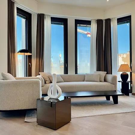 Voya Zenit Royal - Luxury Rooftop Views & Concierge Luxembourg