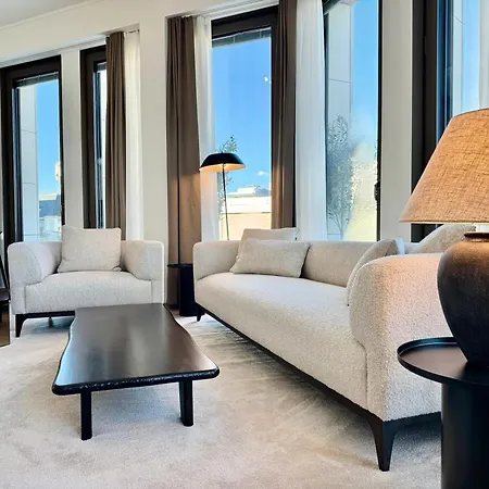 Voya Zenit Royal - Luxury Rooftop Views & Concierge Apartment Luxembourg