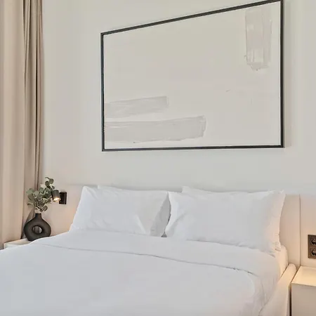 Apartment Voya Zenit Royal - Luxury Rooftop Views & Concierge Luxembourg
