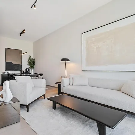 Voya Zenit Royal - Luxury Rooftop Views & Concierge Apartment Luxembourg