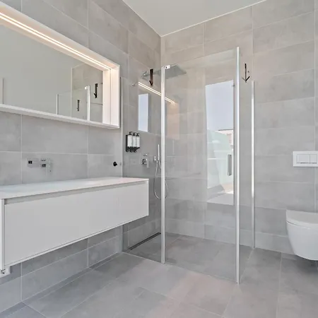 Voya Zenit Royal - Luxury Rooftop Views & Concierge Apartamento Luxemburgo