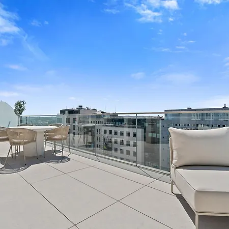 アパート Voya Zenit Royal - Luxury Rooftop Views & Concierge *