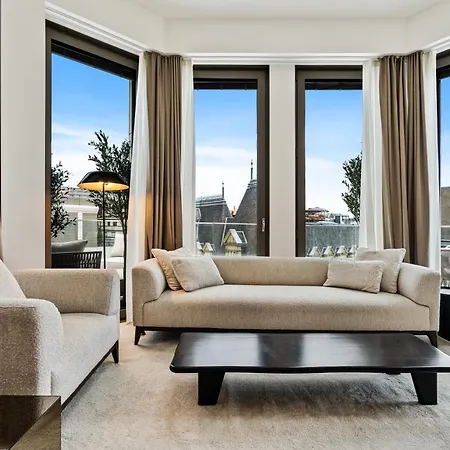 Voya Zenit Royal - Luxury Rooftop Views & Concierge Daire *