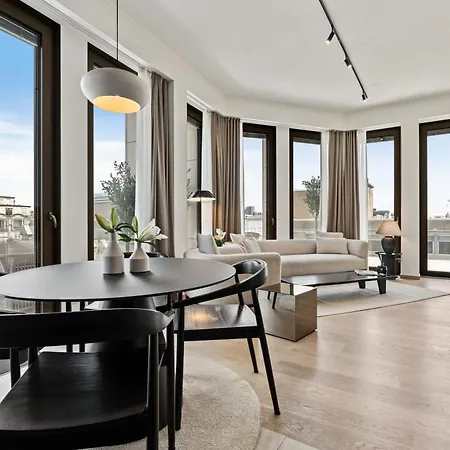 Voya Zenit Royal - Luxury Rooftop Views & Concierge