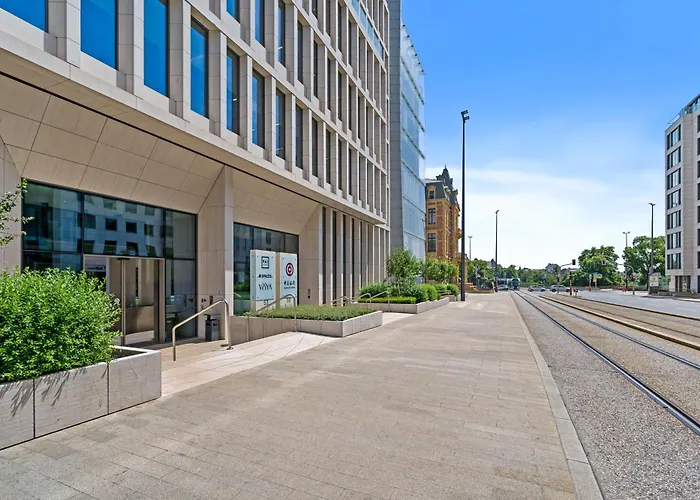 Voya Zenit Royal - Luxury Rooftop Views & Concierge * Luxemburg