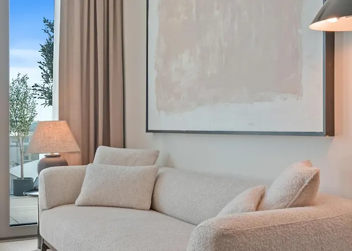 Voya Zenit Royal - Luxury Rooftop Views & Concierge Apartment