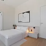 Voya Zenit Royal - Luxury Rooftop Views & Concierge