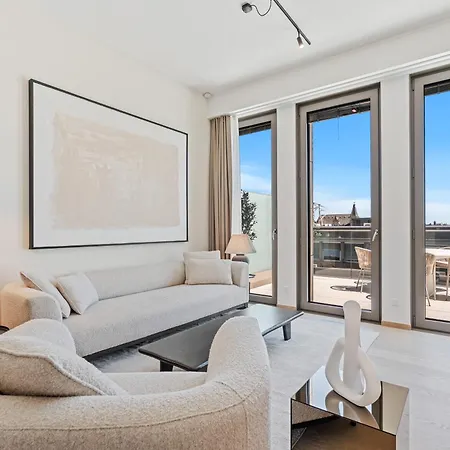 Voya Zenit Royal - Luxury Rooftop Views & Concierge Luksemburg