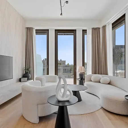 Voya Zenit Royal - Luxury Rooftop Views & Concierge * Luksemburg