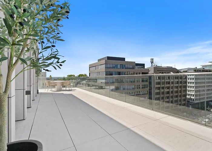 Voya Zenit Royal - Luxury Rooftop Views & Concierge